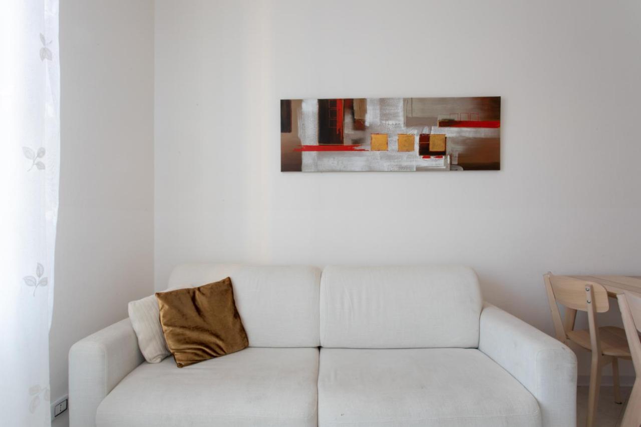 15 - Tourist House Bologna Primaticcio - Self Check-In Apartment Bagian luar foto