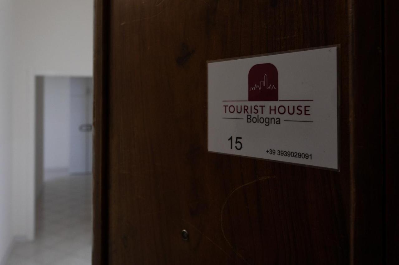 15 - Tourist House Bologna Primaticcio - Self Check-In Apartment Bagian luar foto