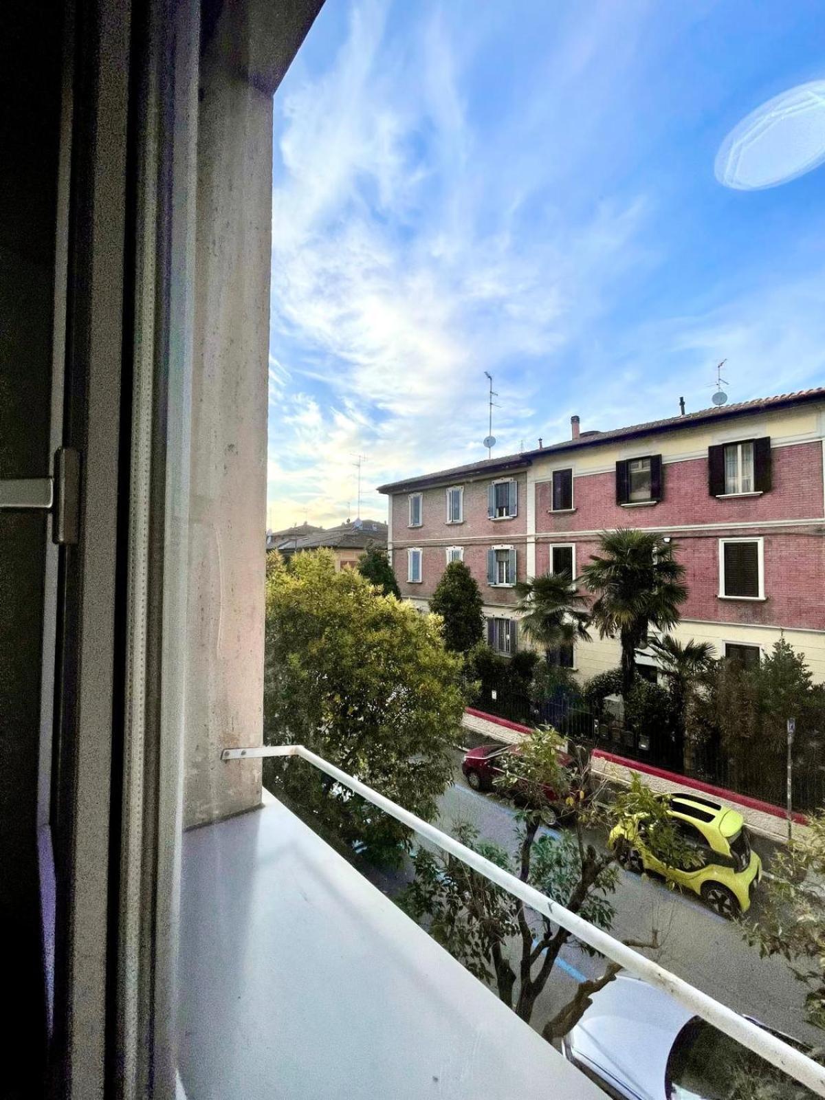 15 - Tourist House Bologna Primaticcio - Self Check-In Apartment Bagian luar foto