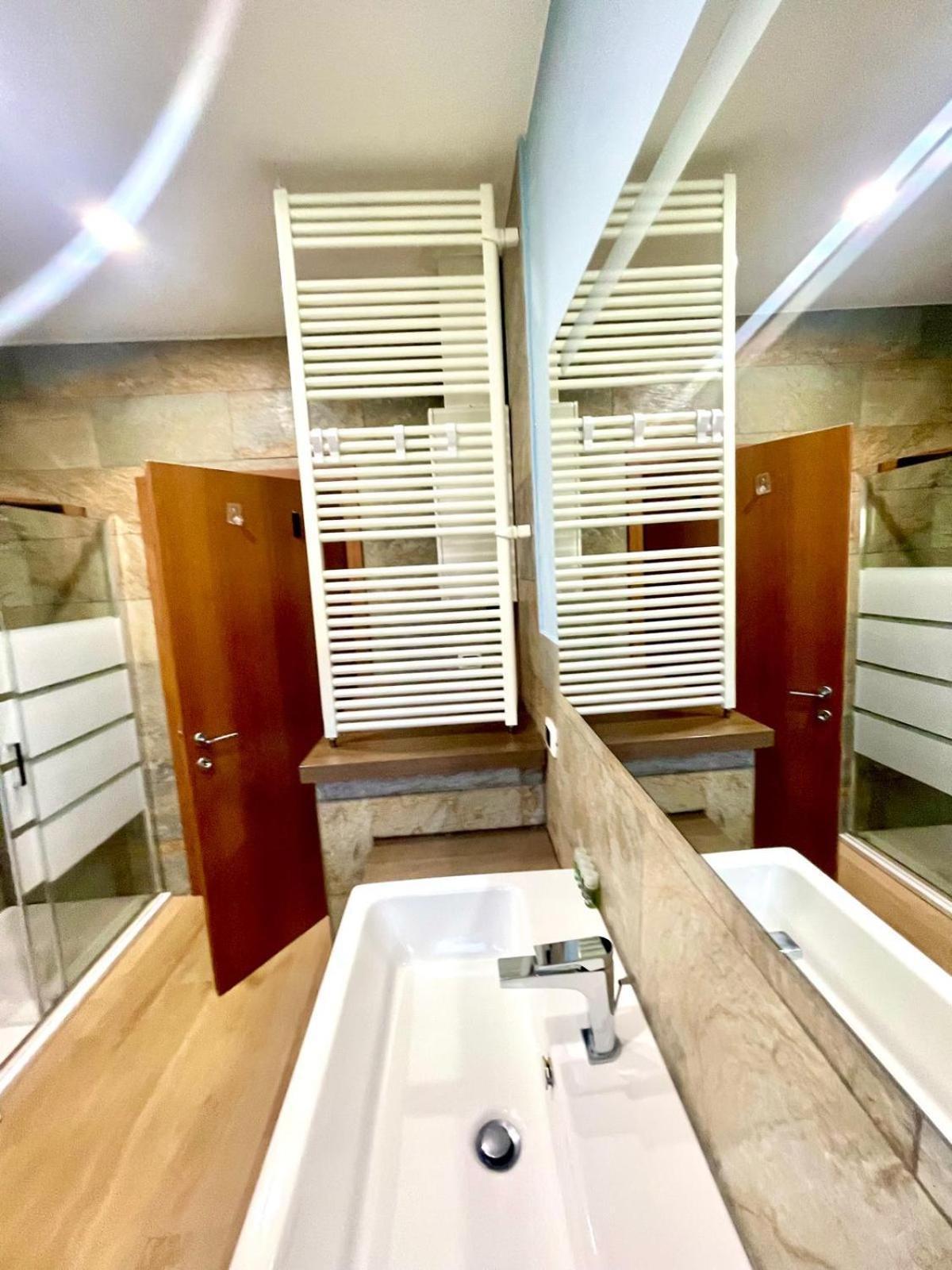 15 - Tourist House Bologna Primaticcio - Self Check-In Apartment Bagian luar foto